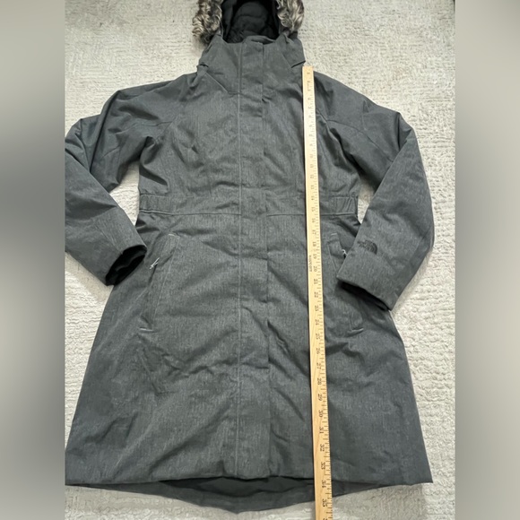 The North Face Hyvent 550 Down Filled Parka - Picture 4 of 12